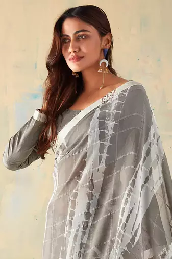 MANNEQUINE PRINTED SAREE WITH BEUTYFULL LACE