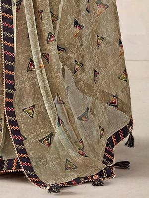 MANNEQUINE PRINTED SAREE WITH BEUTYFULL LACE 3