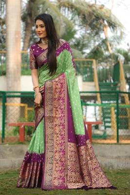 Koram Green Bandhej kanjivaram silk blendBandhej With Kanjivaram Border With Zari Weaving Saree With Blouse For Women 1