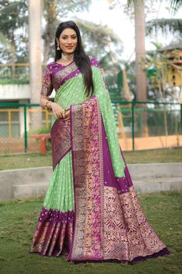Koram Green Bandhej kanjivaram silk blendBandhej With Kanjivaram Border With Zari Weaving Saree With Blouse For Women 5