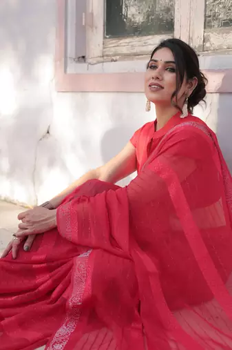 Red Georgette Solid/Zari And Satin Stripes Stone Border Saree Without Blouse
