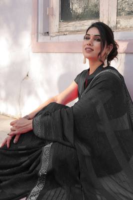 Black Georgette Solid/Zari And Satin Stripes Stone Border Saree Without Blouse 2