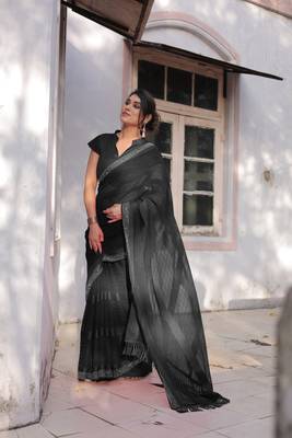 Black Georgette Solid/Zari And Satin Stripes Stone Border Saree Without Blouse 3
