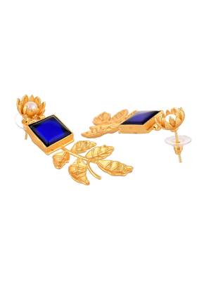 Gold plated white pearl leaf drop earring 4