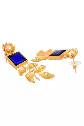 Gold plated white pearl leaf drop earring