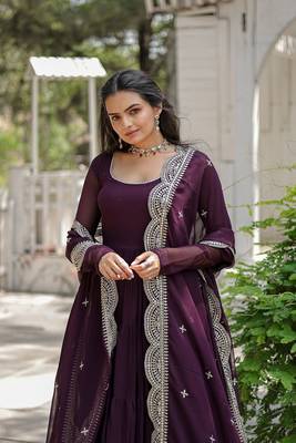 Wine Faux Georgette Long Kurti With Dupatta 1