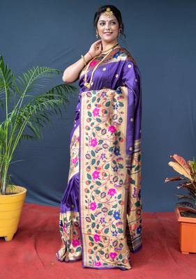 Women's Purple Paithani Silk Zari Woven Saree with Blouse 1