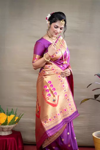 Women's Purple Paithani Silk Zari Woven Saree with Blouse