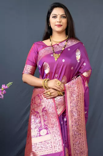 Women's Purple Paithani Silk Zari Woven Saree with Blouse