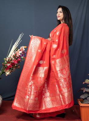 Women's Orange Paithani Silk Zari Woven Saree with Blouse 3