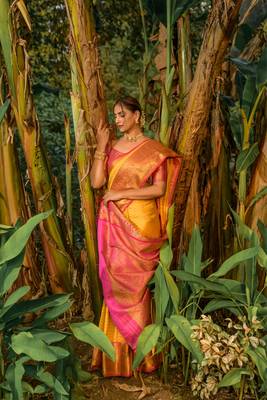 Women's Yellow Faux Kanjivaram Silk Zari Woven Saree with Blouse 2