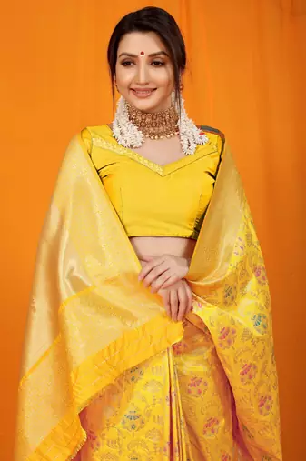 Women's Yellow Faux Kanjivaram Silk Zari Woven Saree with Blouse