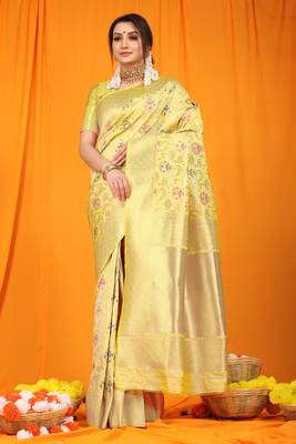 Women's Cream Faux Kanjivaram Silk Zari Woven Saree with Blouse 1