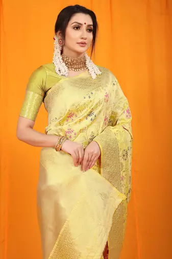 Women's Cream Faux Kanjivaram Silk Zari Woven Saree with Blouse