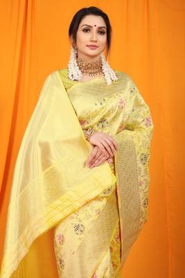 Women's Cream Faux Kanjivaram Silk Zari Woven Saree with Blouse 4