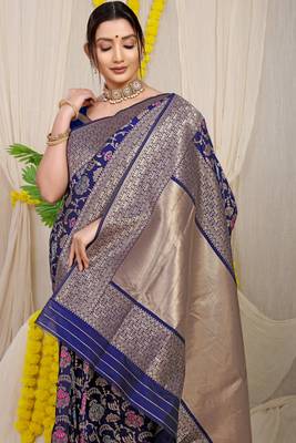 Women's Navy Blue Faux Kanjivaram Silk Zari Woven Saree with Blouse 3