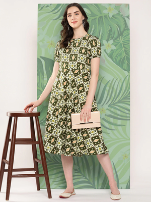 Dark green square dress 1