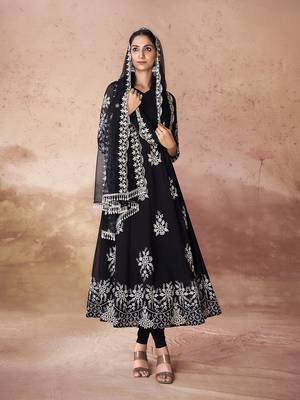 Black embroidered anarkali suit 3