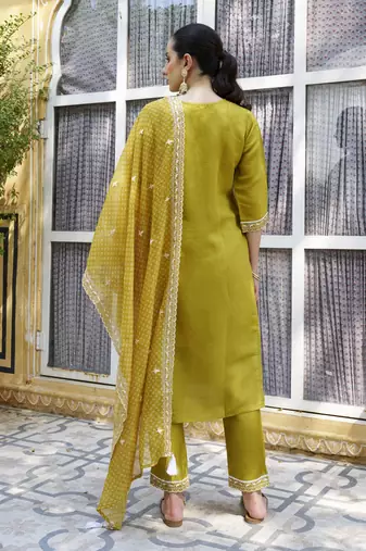  women kurta and pant sets silk blend fabric