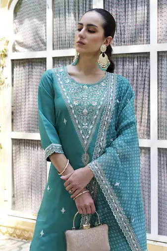  women kurta and pant sets silk blend fabric