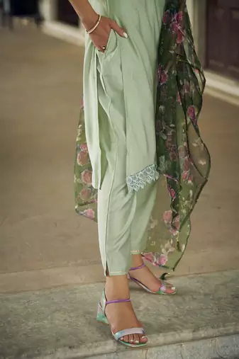  women kurta and pant sets viscose rayon fabric