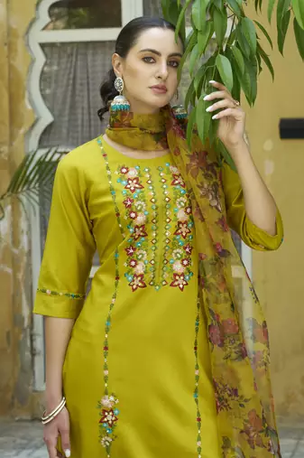  women kurta and pant sets viscose rayon fabric