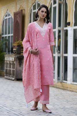  women kurta and pant sets silk blend fabric 1