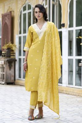  women kurta and pant sets silk blend fabric 1