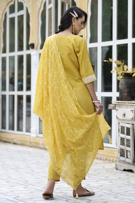  women kurta and pant sets silk blend fabric 2