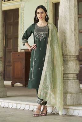 women kurta and pant sest viscose rayon 1