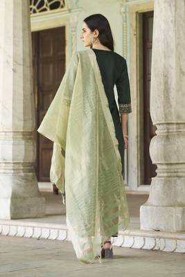  women kurta and pant sest viscose rayon 2