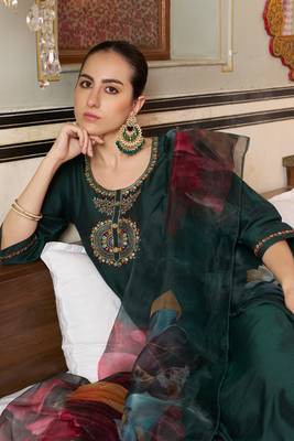  women kurta and pant sest viscose rayon 3