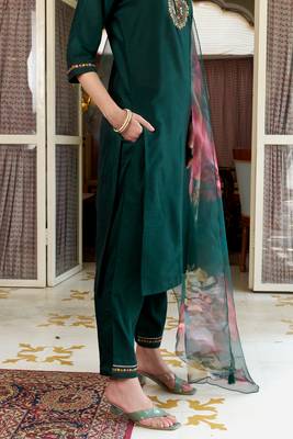  women kurta and pant sest viscose rayon 4
