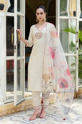 women kurta and pant sest viscose rayon 1