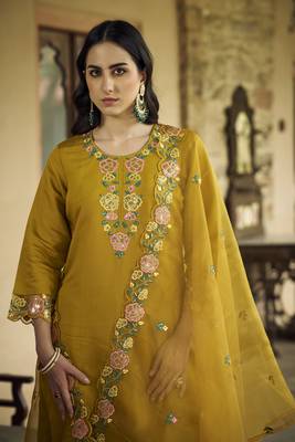  women kurta and pant sets viscos roman silk fabric 3