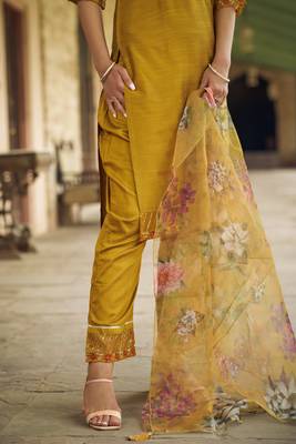  women kurta and pant sets cotton silk fabric 4