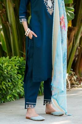  women kurta and pant viscose rayon fabric 4
