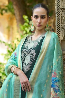  women kurta and pant viscose rayon fabric 3