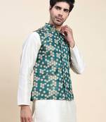 Aany's culture men's nehru jacket with digital print in cotton blend fabric