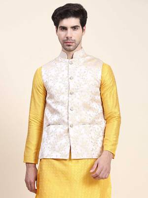 Aany's culture men's nehru jacket with digital print in cotton blend fabric 1