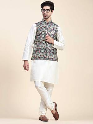 Aany's culture men's nehru jacket with digital print in cotton blend fabric 4