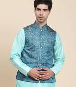 Aany's culture men's nehru jacket with digital print in cotton blend fabric