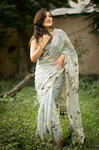 Grey Digital Printed Munnar Slub Designer Saree With Blouse