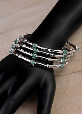 Silver Plated Emerald Embellished Designer Bangles BD693 2