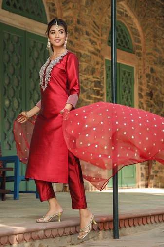 maroon embroidered poly silk styles women's kurta trousers with dupatta