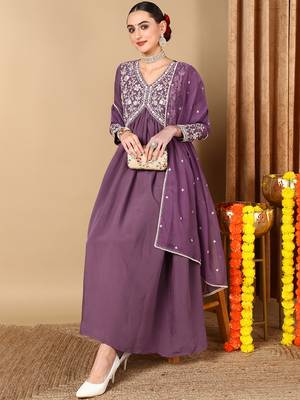 purple embroidered silk blend styles women's kurta trousers with dupatta 3