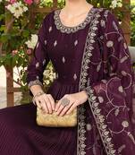 magenta embroidered silk blend styles women's kurta trousers with dupatta