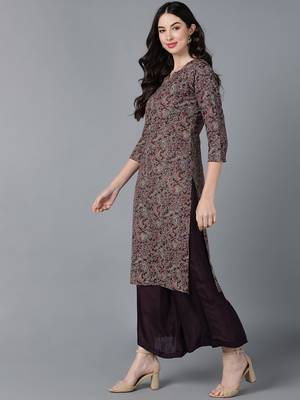 women purple cotton kalamkari printed straight kurta 3