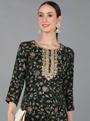women green silk blend floral embroidered straight kurta 2