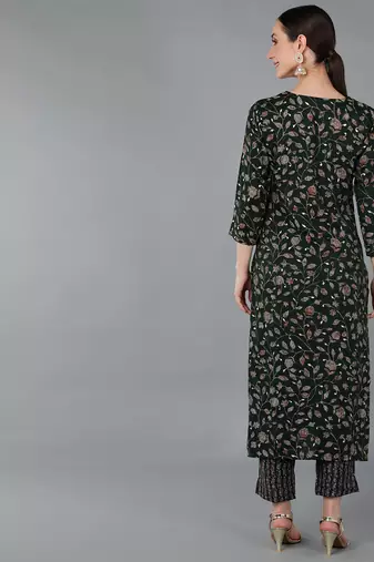 women green silk blend floral embroidered straight kurta